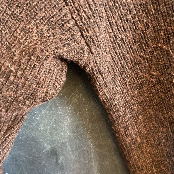 Aware Sweater  - Picture 4 of 11